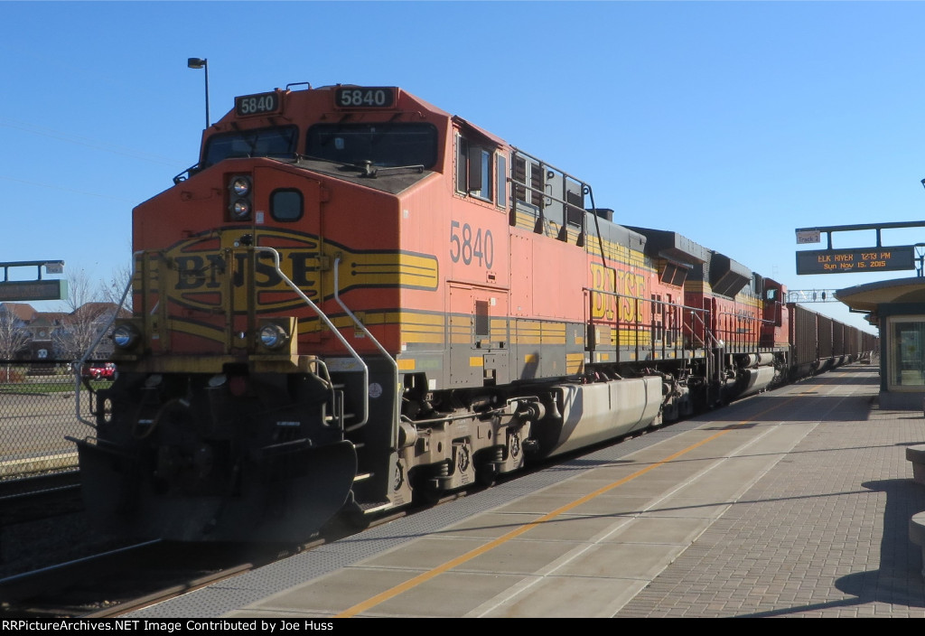 BNSF 5840 DPU